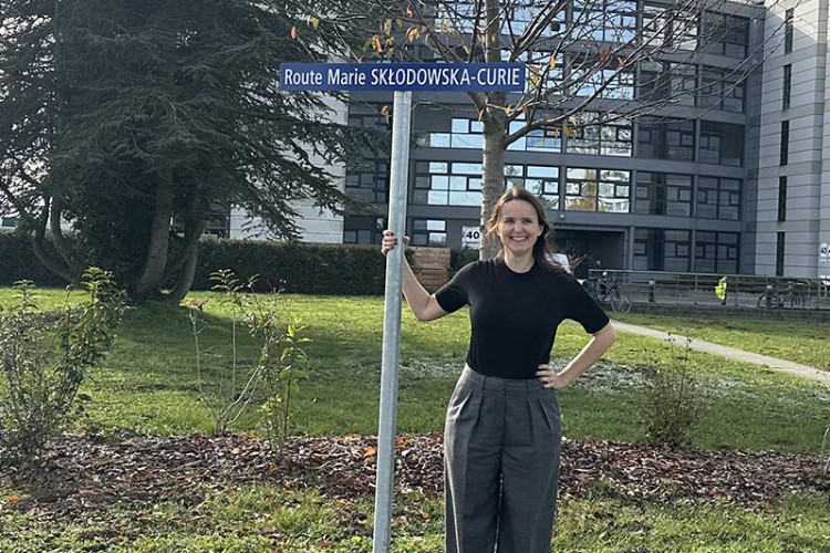 Skłodowska returned to CERN, because someone finally asked why she is missing from there!
